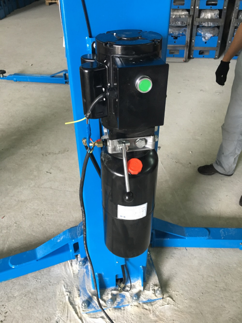 Подъемник эл/гидравлический 2-х ст. 4,5 т.нижняя синхрониз.