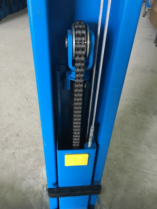 Подъемник эл/гидравлический 2-х ст. 4,5 т.нижняя синхрониз.