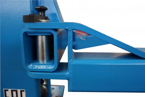 Подъемник 2-х стоечный электрогидр, г-п 4 тонны,верх.синхр.